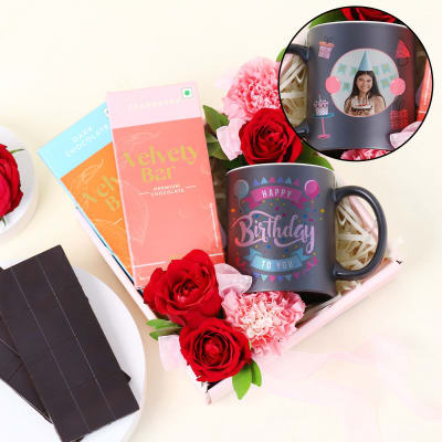 Buy Send Personalized Birthday Blossom Hamper Online IGP JVS1223212