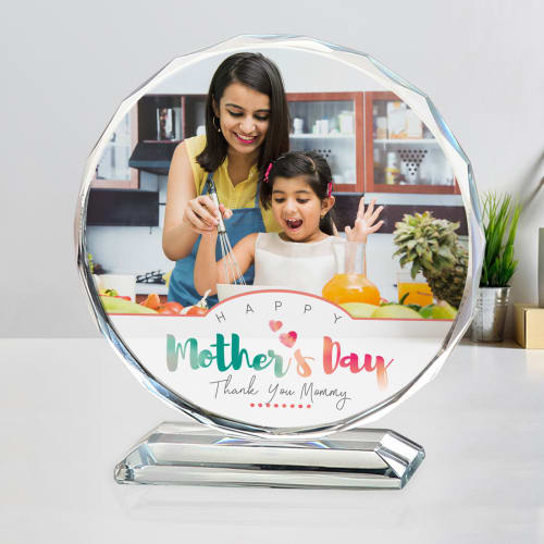 Thank You Mommy Personalized Round Crystal Gift Send Mother S Day Gifts Online M Igp Com