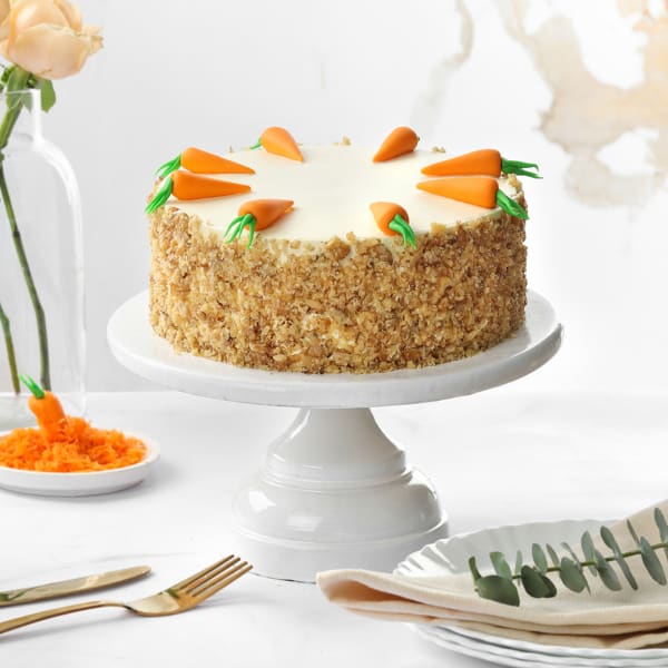 Carrot Walnut Buttercream Cake (500 gm)