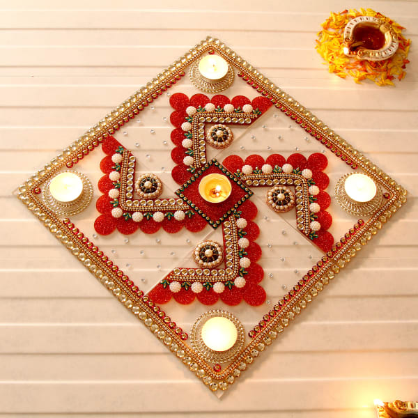 Diamond Shape Fancy Rangoli