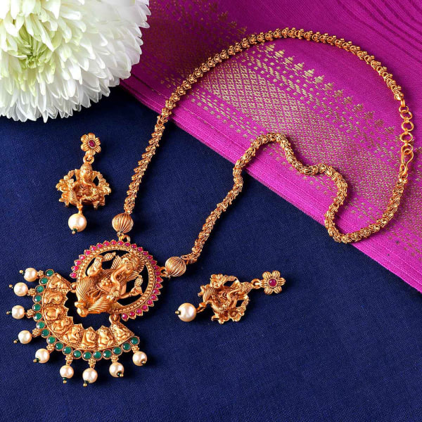 Lord Ganesha Design Temple Jewellery Set