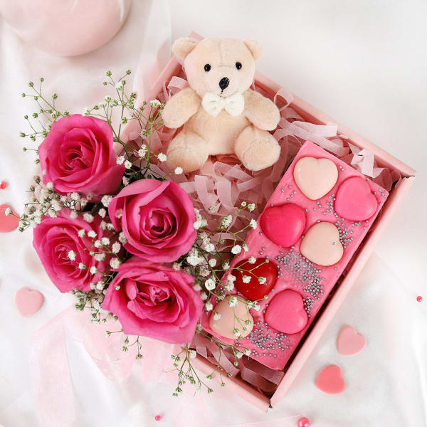 Lovey Dovey Valentine Hamper