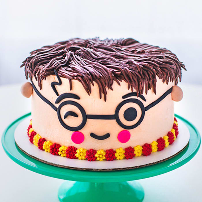 Order Harry Potter Fondant Cake 3 Kg Online At Best Price Free Delivery Igp Cakes