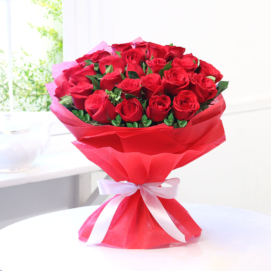 Beautiful Bunch Of Red Roses Shop Our Best Selling 40 Love Roses