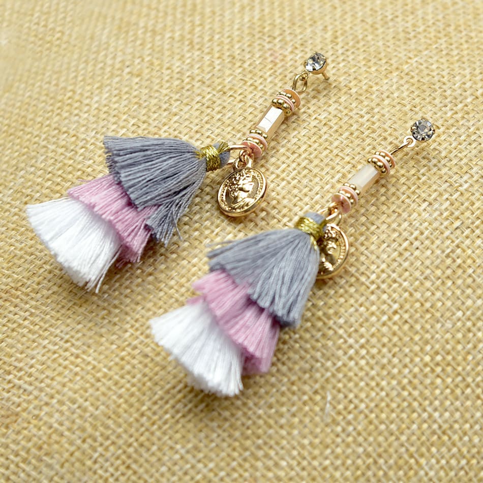 p beautiful earrings with multiple tassels 81824 m