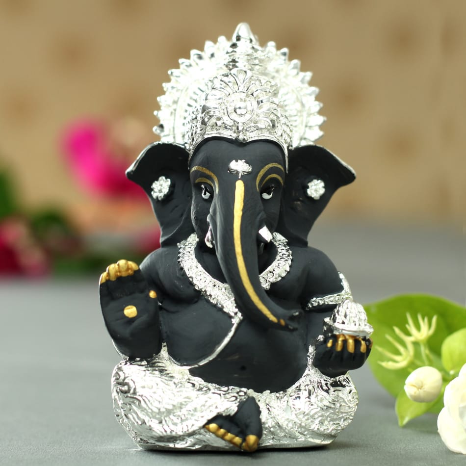 Good Luck Golden Ganesh Idol for CAR Dashboard, Home Decor, Temple & Gift  #36617 | Buy Ganesha Statue Online