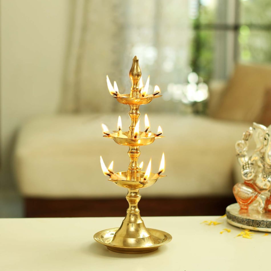 Brass Pooja Thali Set with Accessories Home Mandir Puja Return Gift Items  Brass (Gold) at Rs 870/piece | पीतल की पूजा थाली in Jaipur | ID:  2851518914473