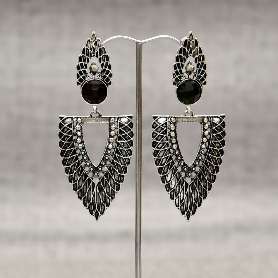 p designer silver oxidised earrings 79924 1