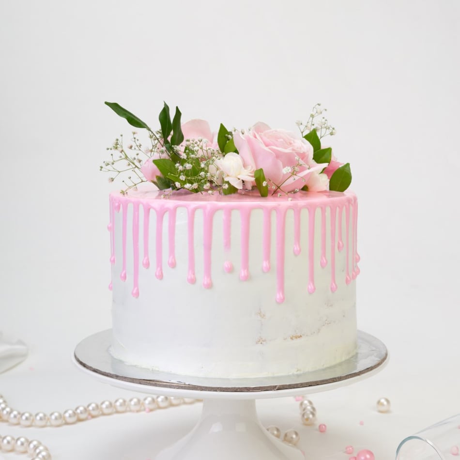 Bachelorette party cake - Decorated Cake by Maro Cakes - CakesDecor