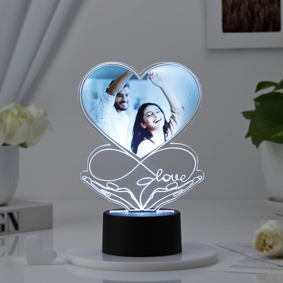 Personalized Gifts Dubai, UAE - Buy Customized Gifts Online - IGP AE Gifts
