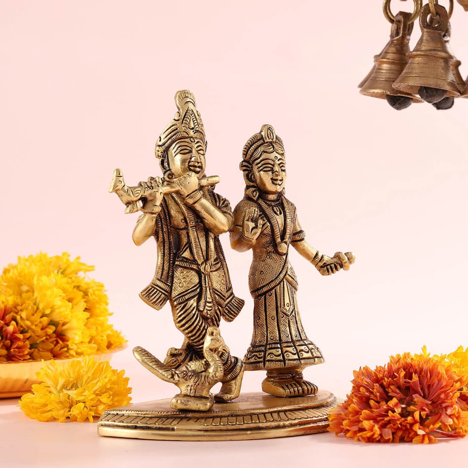 Buy Templeshop - Radha Krishna Idol 7.5x4.7x2 HLW Inches Marble Dust and  Resin Radhe Kanha Ki Murti Home Decor Showcase Showpiece, Office Table  Decorative Items, Gifts for Girlfriend, Wife & Mother Online