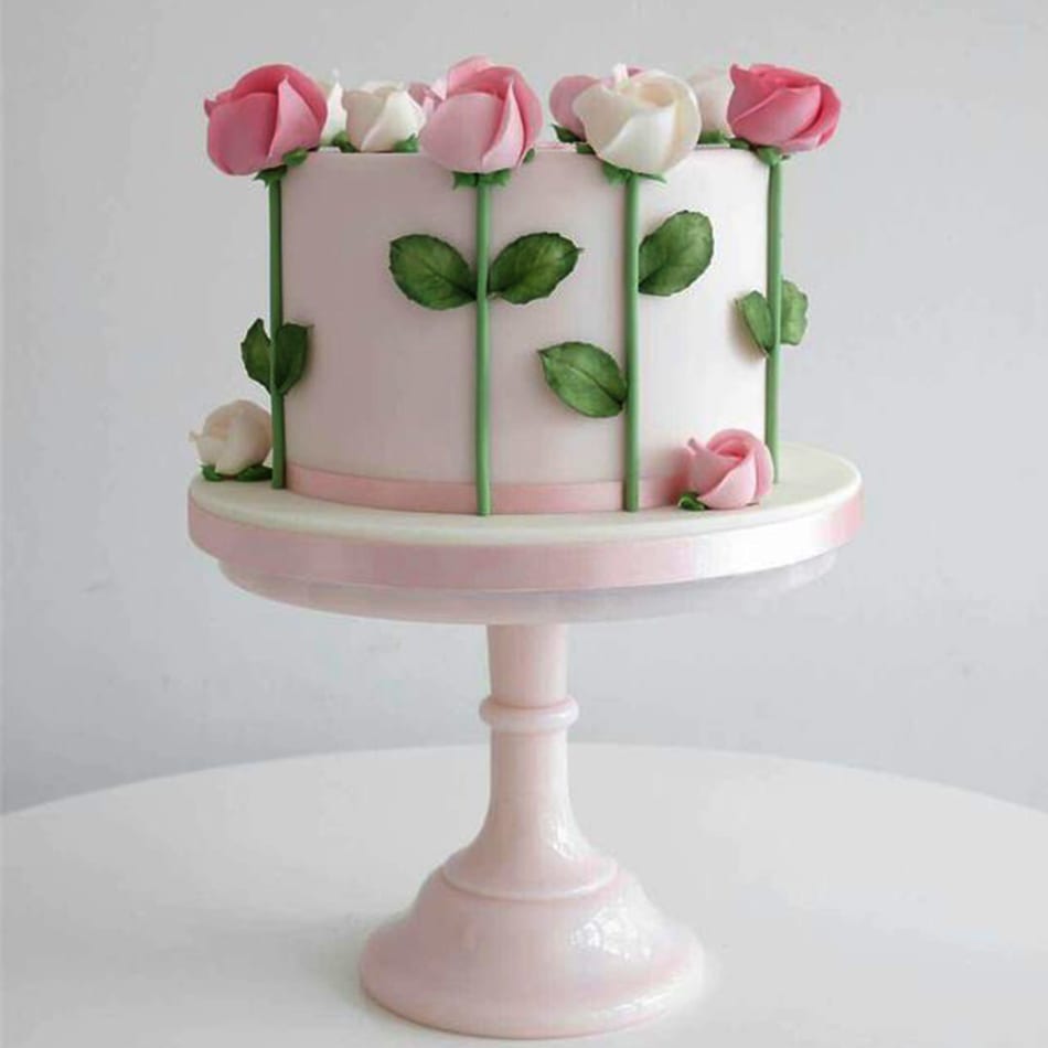 How to make a rose cake