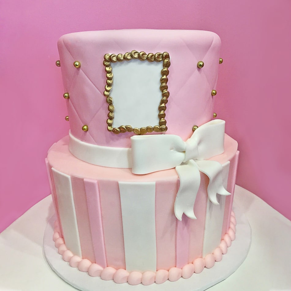 The Grandest Birthday Cake Of All - Ten Grand, To Be Exact! | HuffPost UK  Life