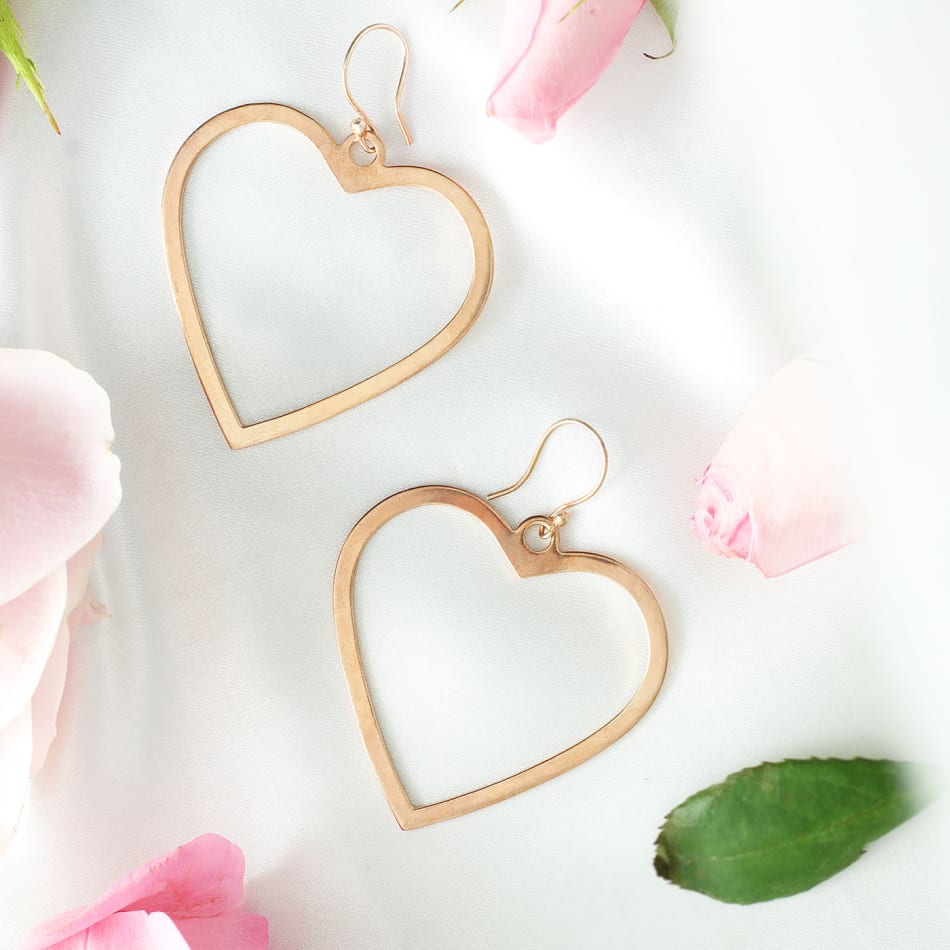 p heart shaped earrings with rose gold finish 131344 m