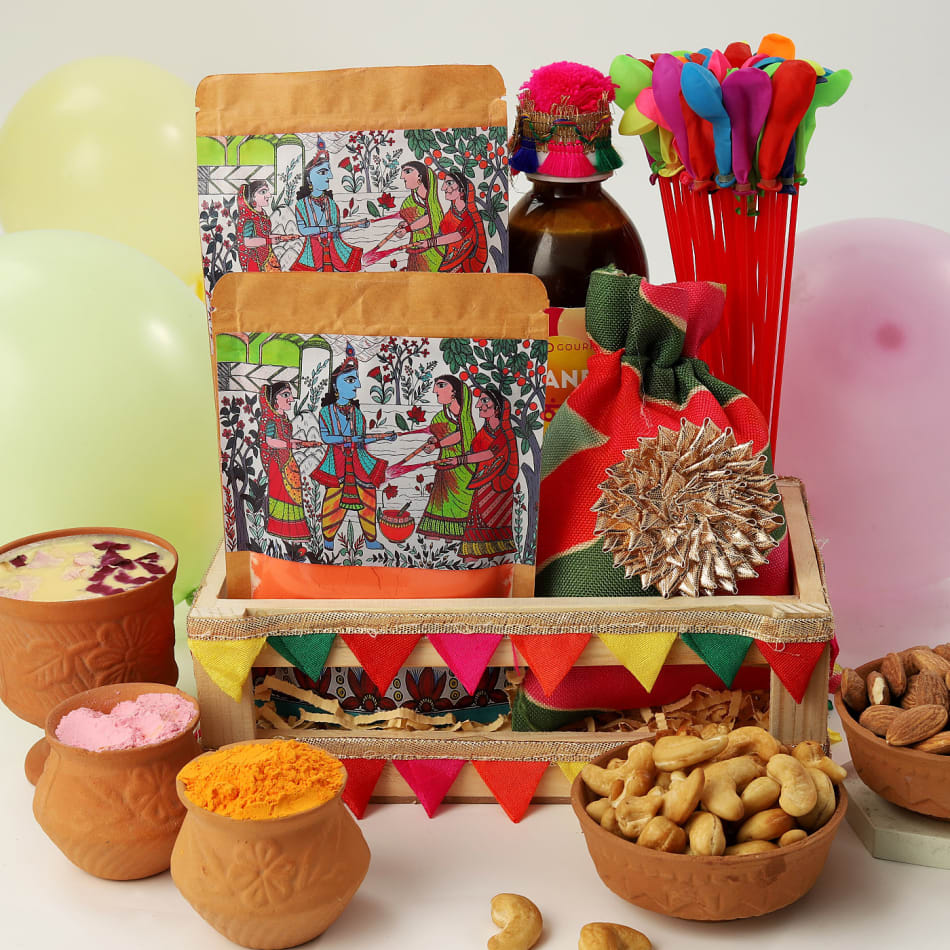 Pom Pom Llama Gift Hamper - Set of 9 Products – Mango People