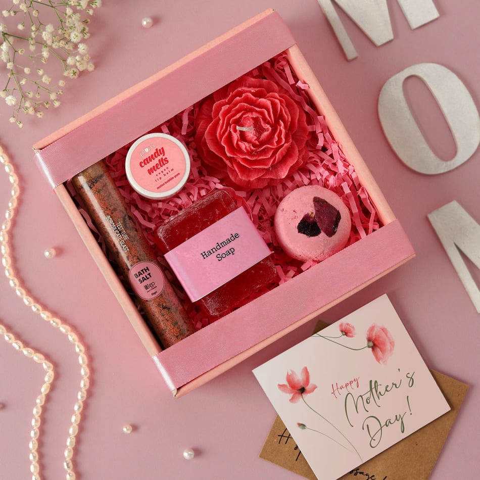 5 Ways to Woo Last-Minute Mother's Day Shoppers