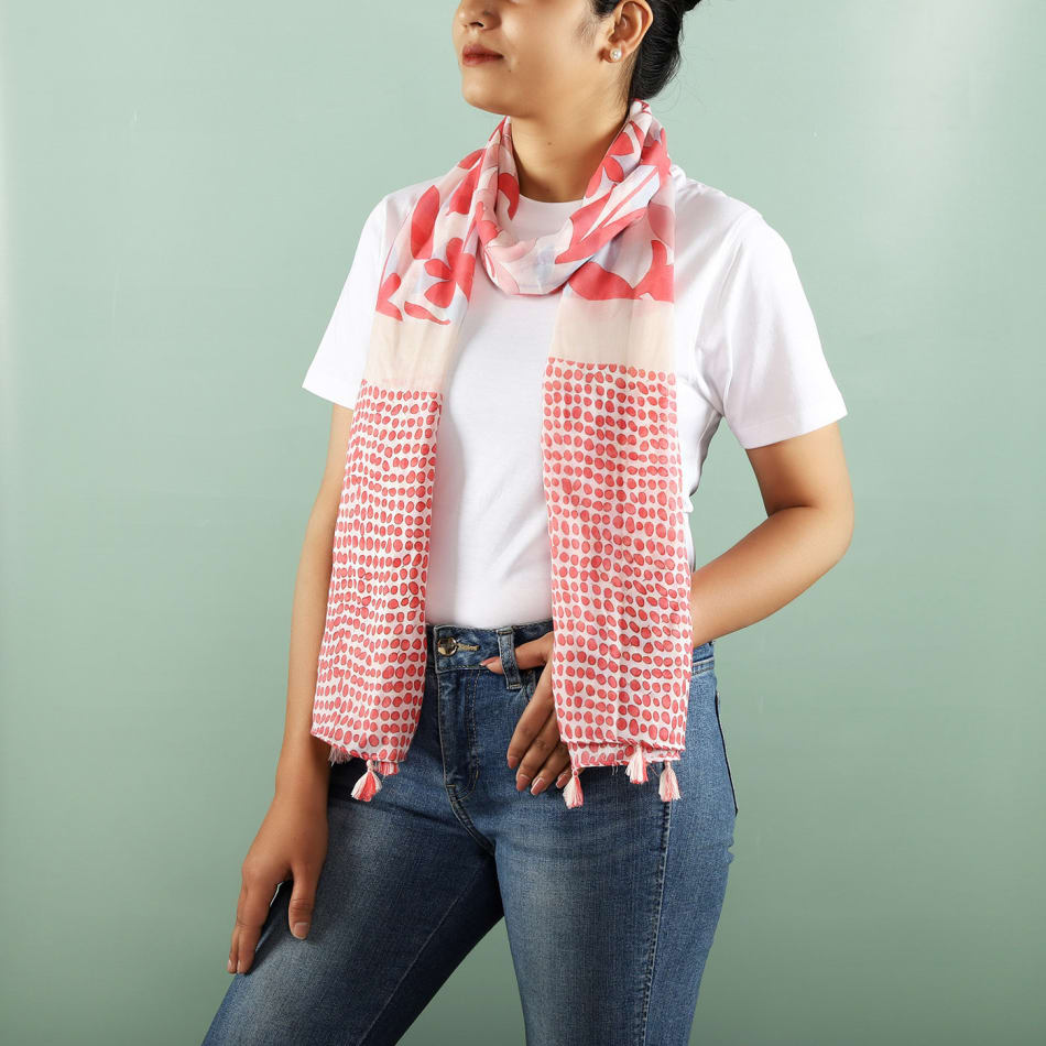 Patterned Scarf With Tassels