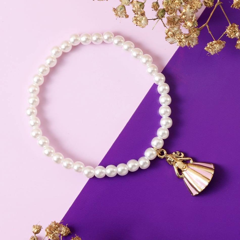 Wholesale Fashion Layered Bracelets: Four Leaf Flower Studded Braces For  Women With Two Tone Temperament And Fashionable Titanium Plating From  Designer588, $15.72 | DHgate.Com