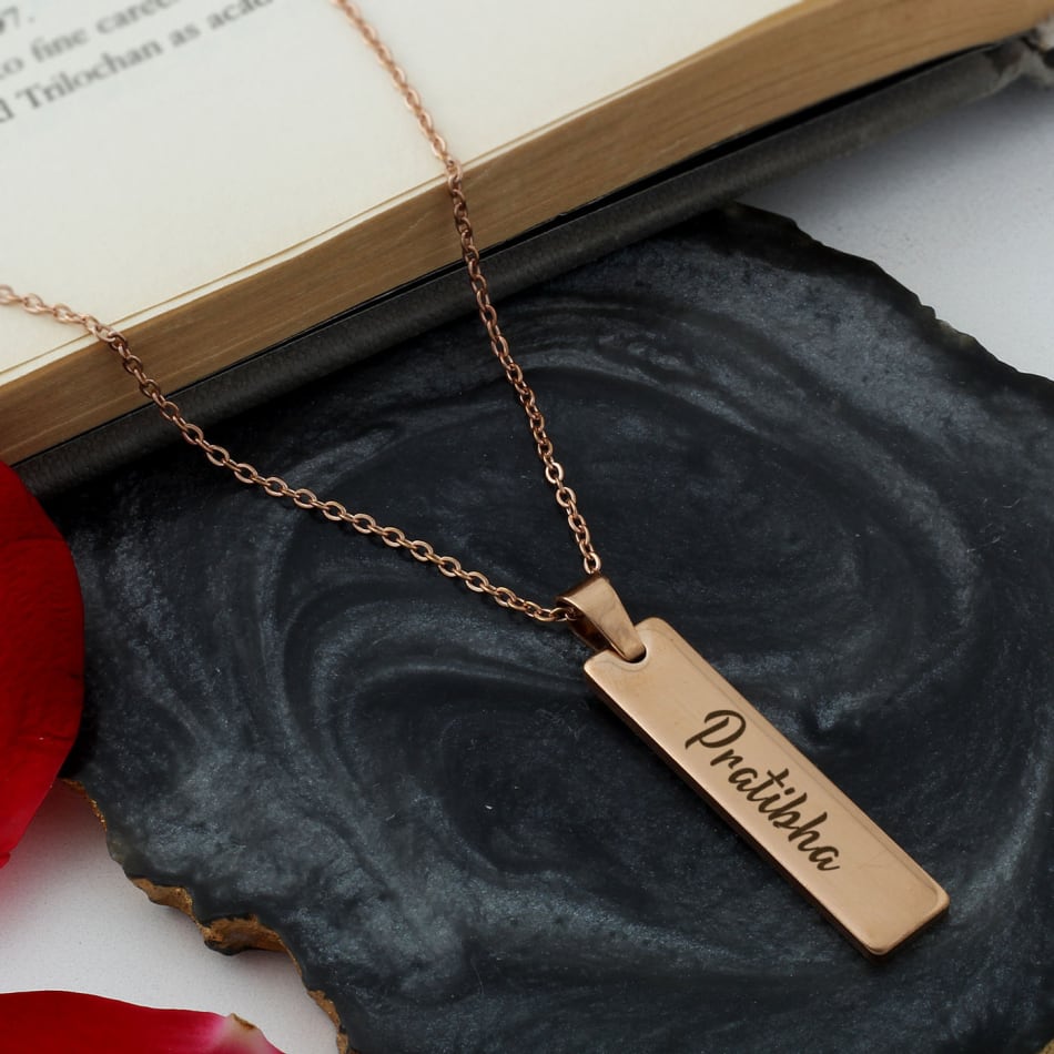 Rose gold deals rectangle necklace