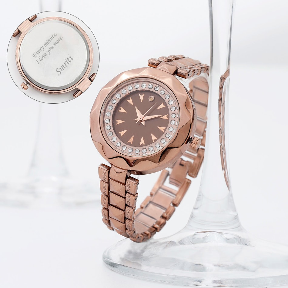 boAt Xtend Smartwatch: Gift/Send Business Gifts Online JVS1189711 |IGP.com