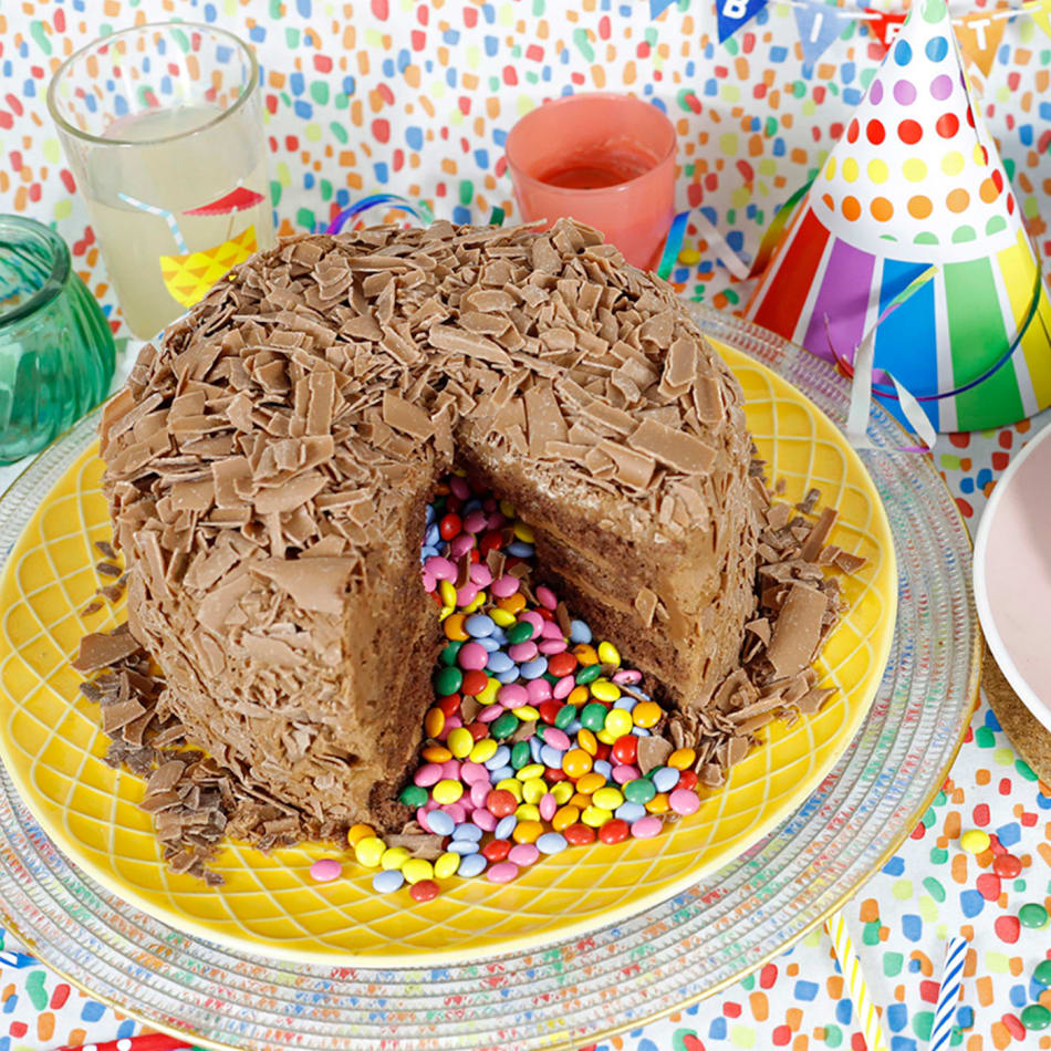 Simple Pinata cake for birthday parties