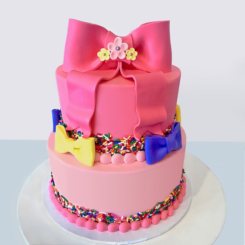 10 Kg Floral Cascade Wedding Cake