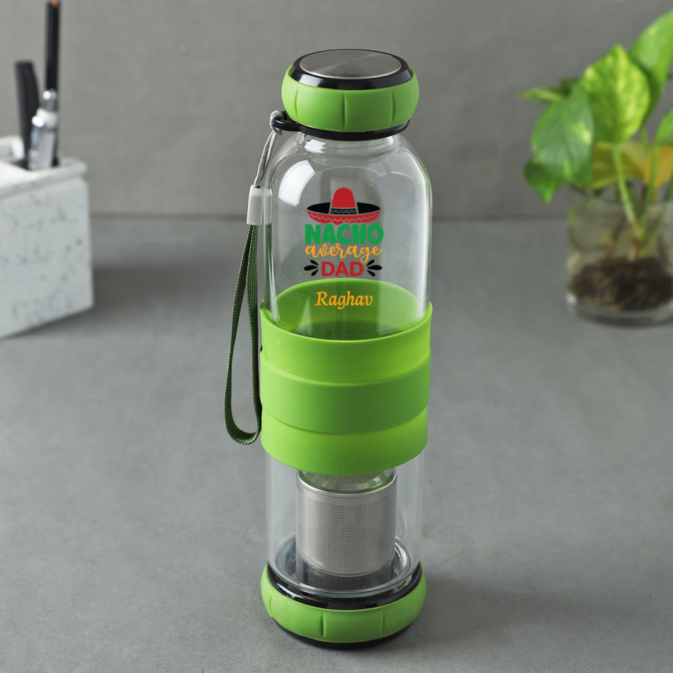 https://cdn.igp.com/f_auto,q_auto,t_pnopt19prodlp/products/p-quirky-personalized-infuser-water-bottle-550-ml--140142-m.jpg