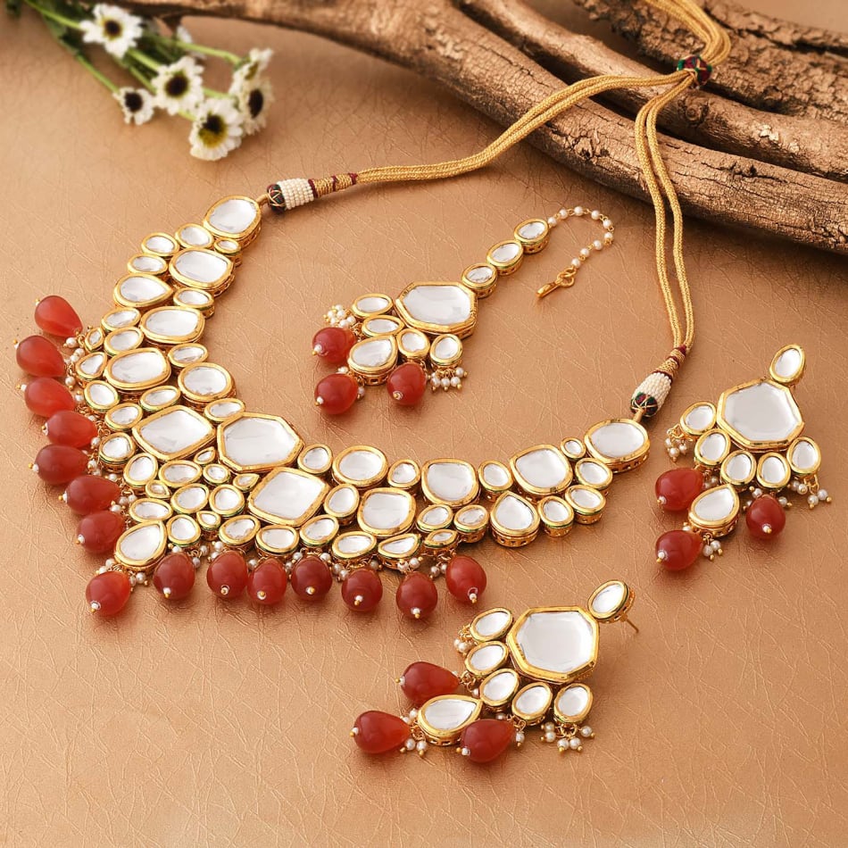 Kundan deals red necklace