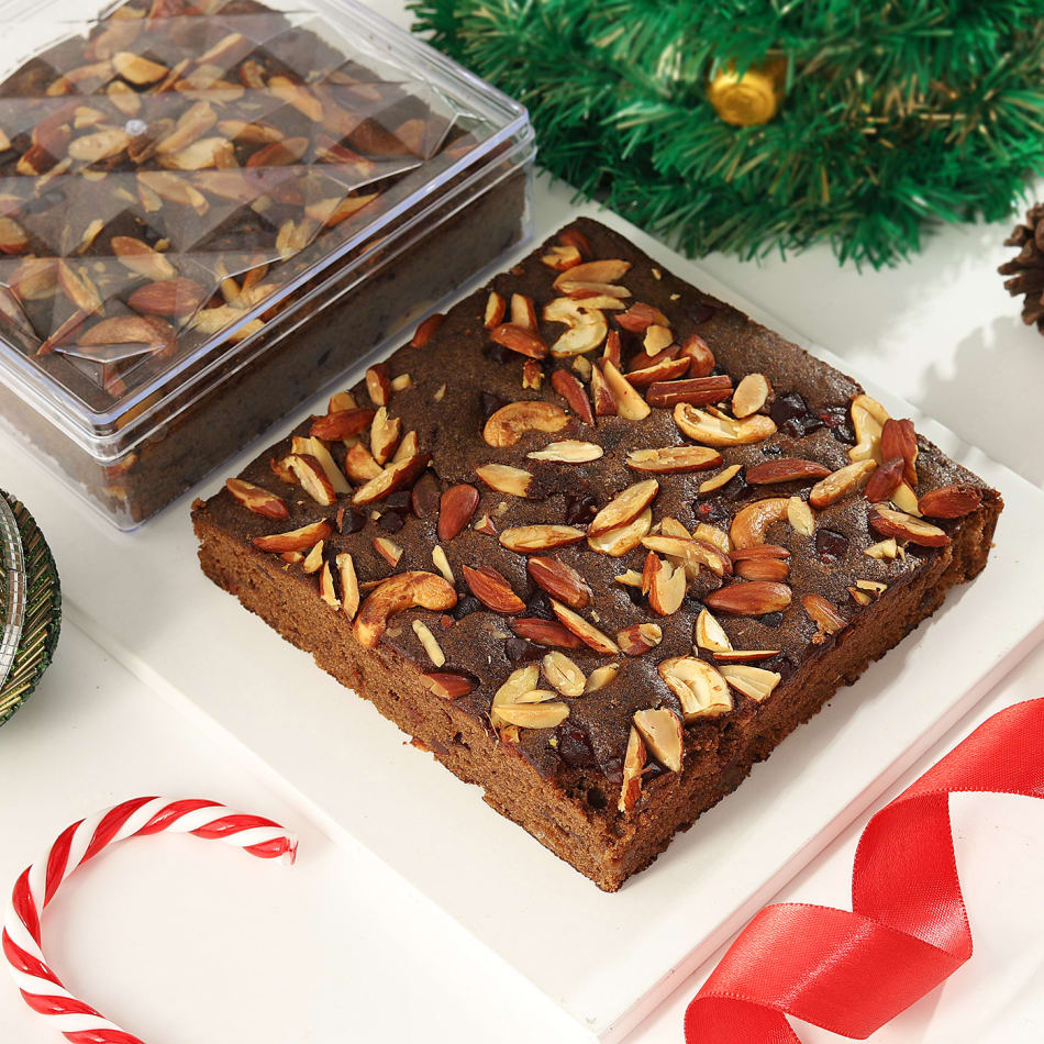 Christmas Plum Cake - Treat from generations! recipe by Kriti Singhal at  BetterButter