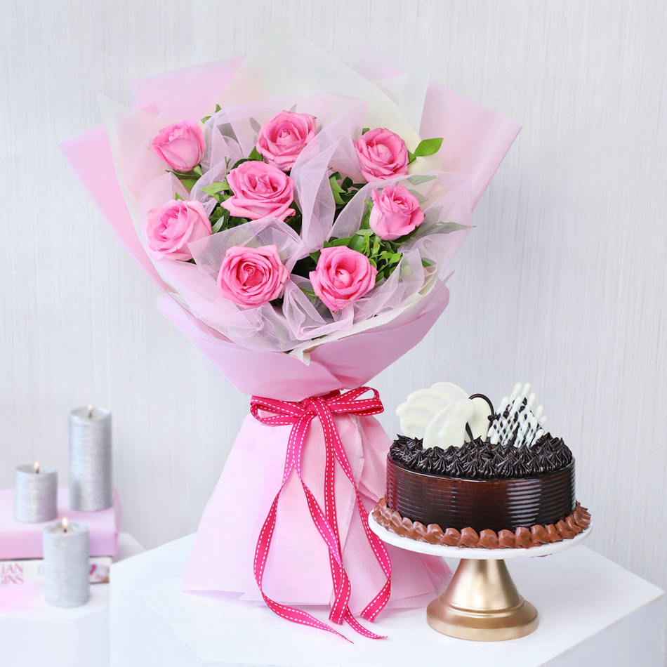 Order Valentine Hamper of flowers and cake online | free delivery in 3  hours - Flowera