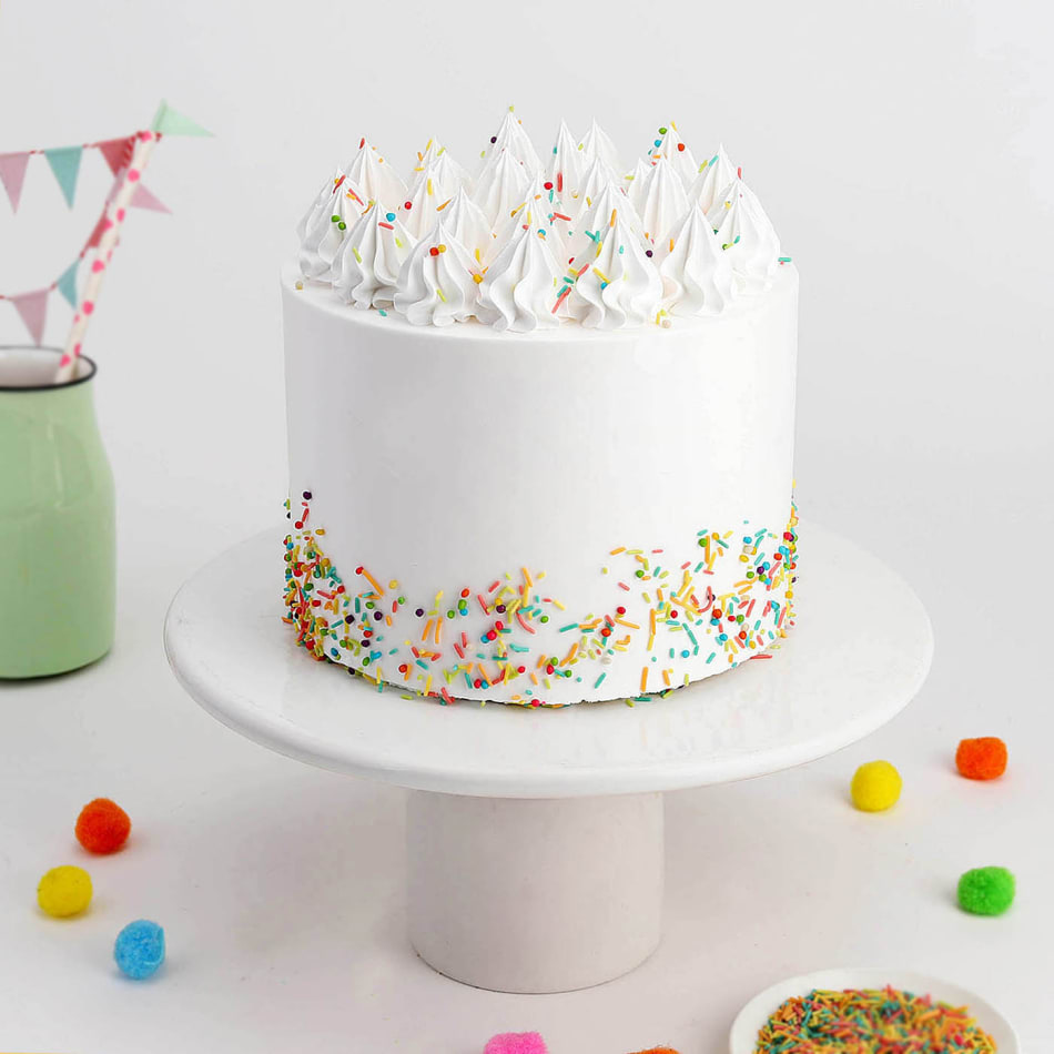 Celebrate the Birthday of your loved one with Delicious cake and get 15%  OFF.😍 #igp #cake #cakes #gifts #discount #deal #off… | Birthday cake shop,  Cake, Cake shop