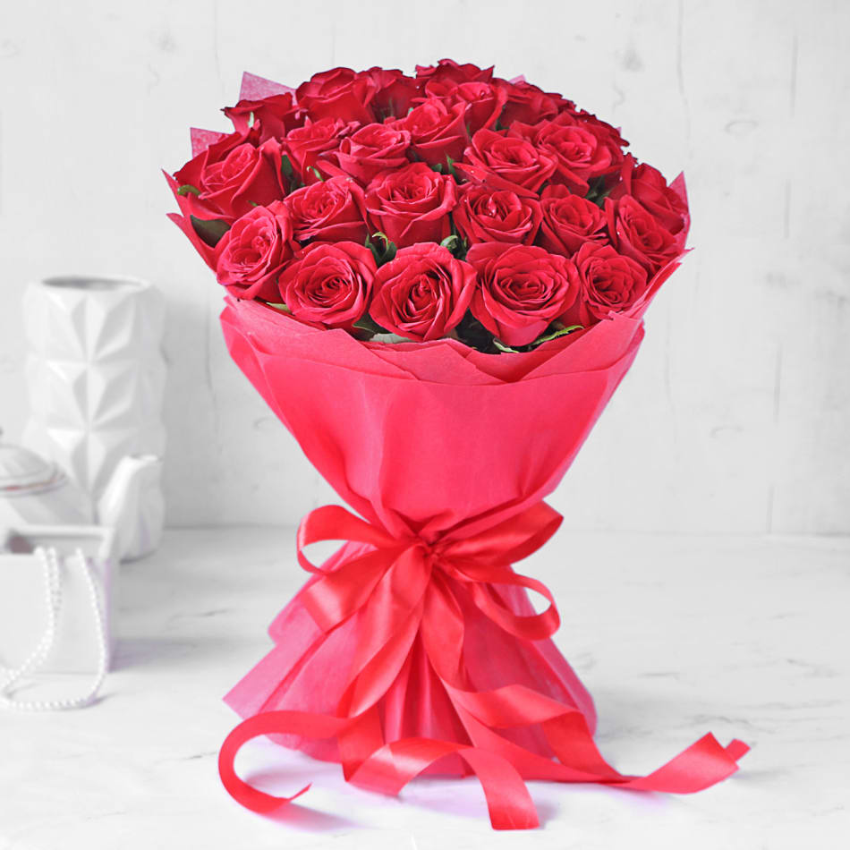 Valentine 25 Red Roses Bouquet: Gift/Send Valentine's Day Gifts Online HD1110408 |IGP.com