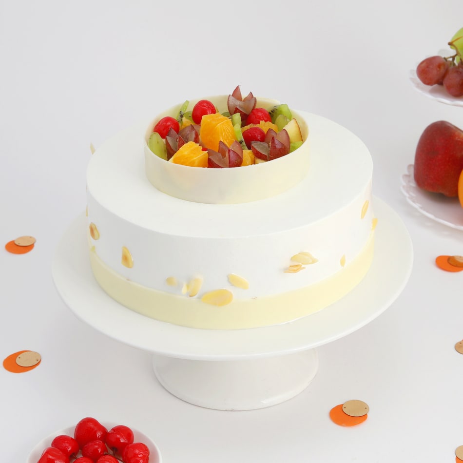 Mixed Fruit Cake | Fresh Fruit Birthday Cake | Order Fresh Fruit Cake  Online – Liliyum Patisserie & Cafe