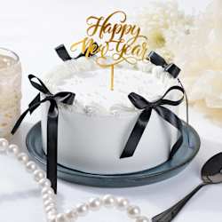 Pearls And Ribbons New Year Cake