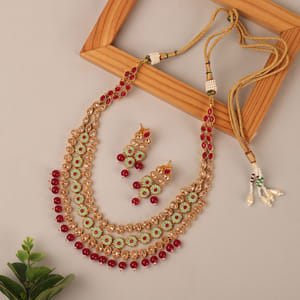 Red Beds And Kundan Long Necklace Set 
