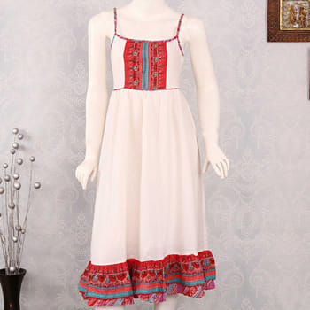 kurti with straps