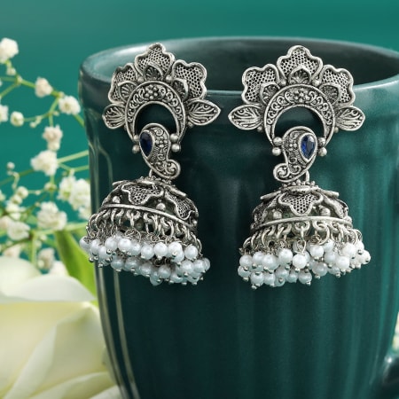Synthetic Pearl Earrings - Buy Synthetic Pearl Earrings online in India