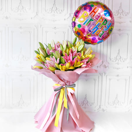 Bouquet of Assorted Lilies with Birthday Balloon-image-36