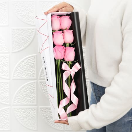 Box of Charming Pink Roses