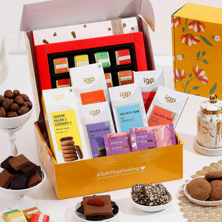 Chocolate Burst Deluxe Hamper-picture-20