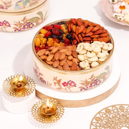 Diya with Dry Fruit Indulgence-picture-24