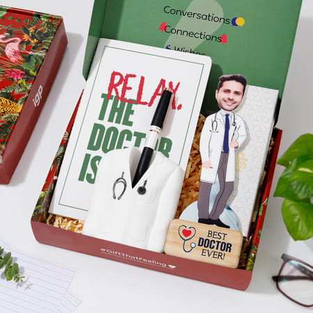Doctor Caricature Personalized Gift Hamper For Men-image-3