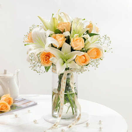 Elegant Peach Rose Vase Arrangement