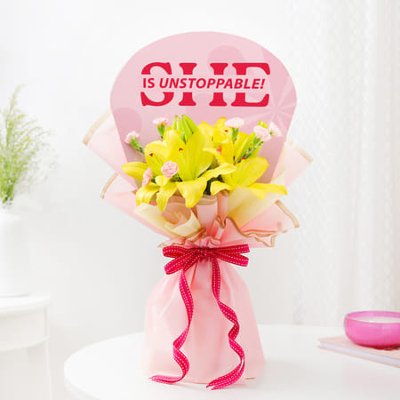 Elegant Women's Day Bouquet