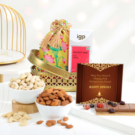 DIY Gift Basket under Rs.500 | DIY gift hampers | Diwali gift ideas -  YouTube