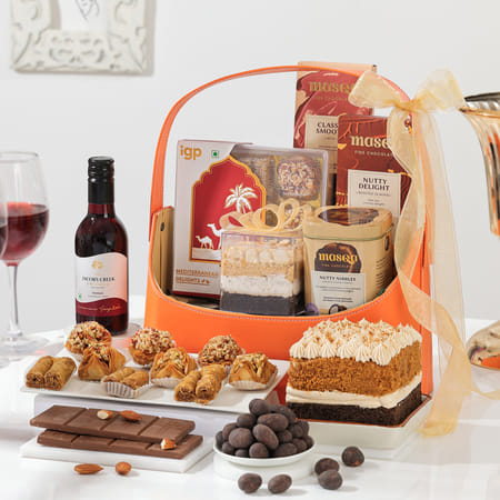 Golden Hour Gourmet Gift Hamper-picture-15