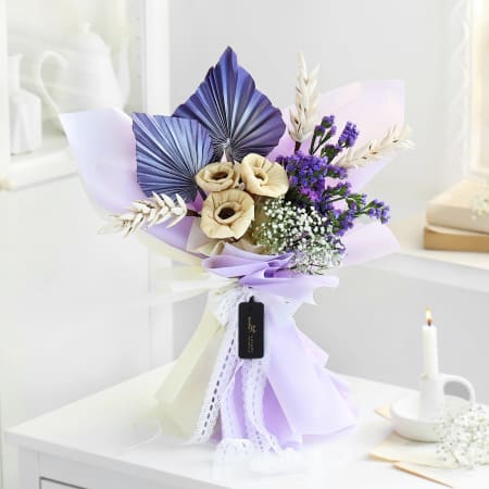 Send Graduation Flower Bouquet | Buy Flowers Online for Convocation