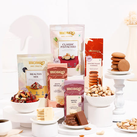 Indulgent Snacks Delight Hamper