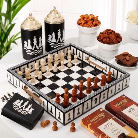The Gift Tree Classy Chocolate Happiness Luxury Gift Hamper | Hazelnut  Chocolates, Almonds, Cookies and Almond
