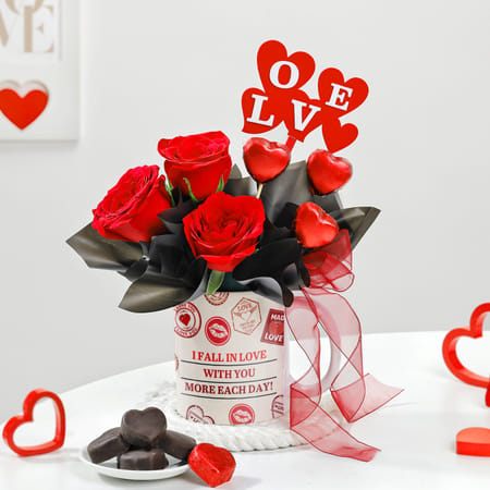 Love Express Personalized Valentine's Day Arrangement